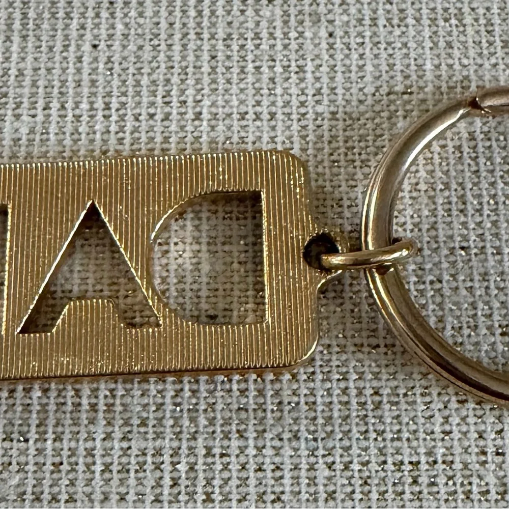 Gold Geometric DAD Keychain Avon